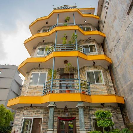 Spot On 445 New Hotel Natureland Pokhara Ngoại thất bức ảnh